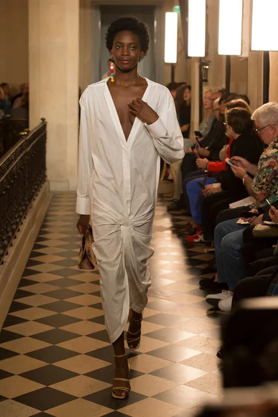 Look 39